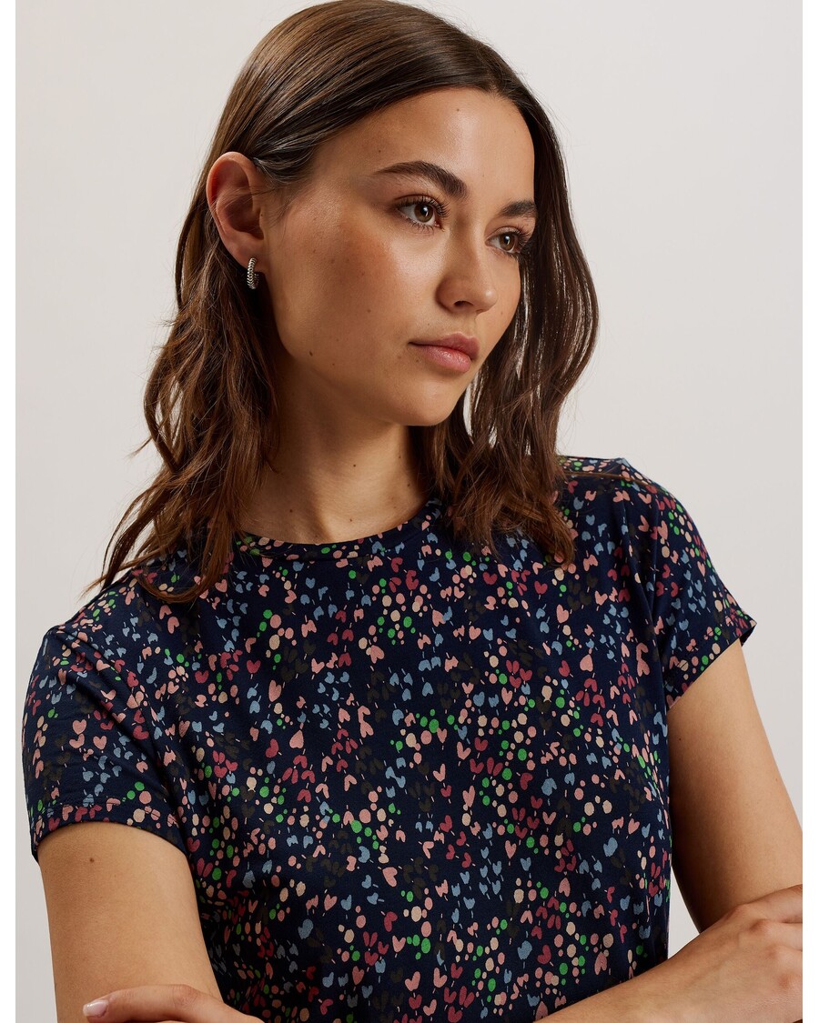 Remanaa | Marina De Guerra